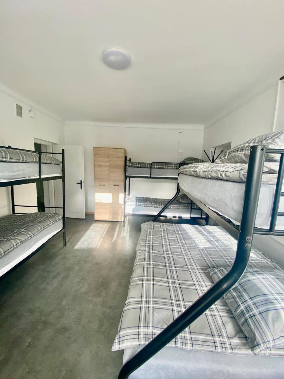 Hostel Harmonia Varsovie Extérieur photo